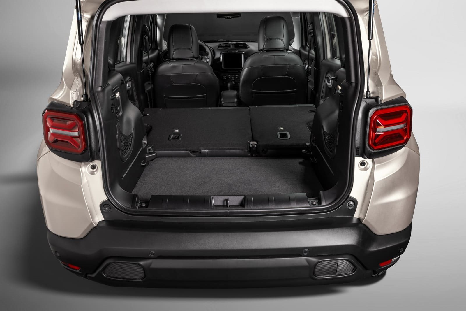 2025 - JEEP RENEGADE SAHARA, foto 27
