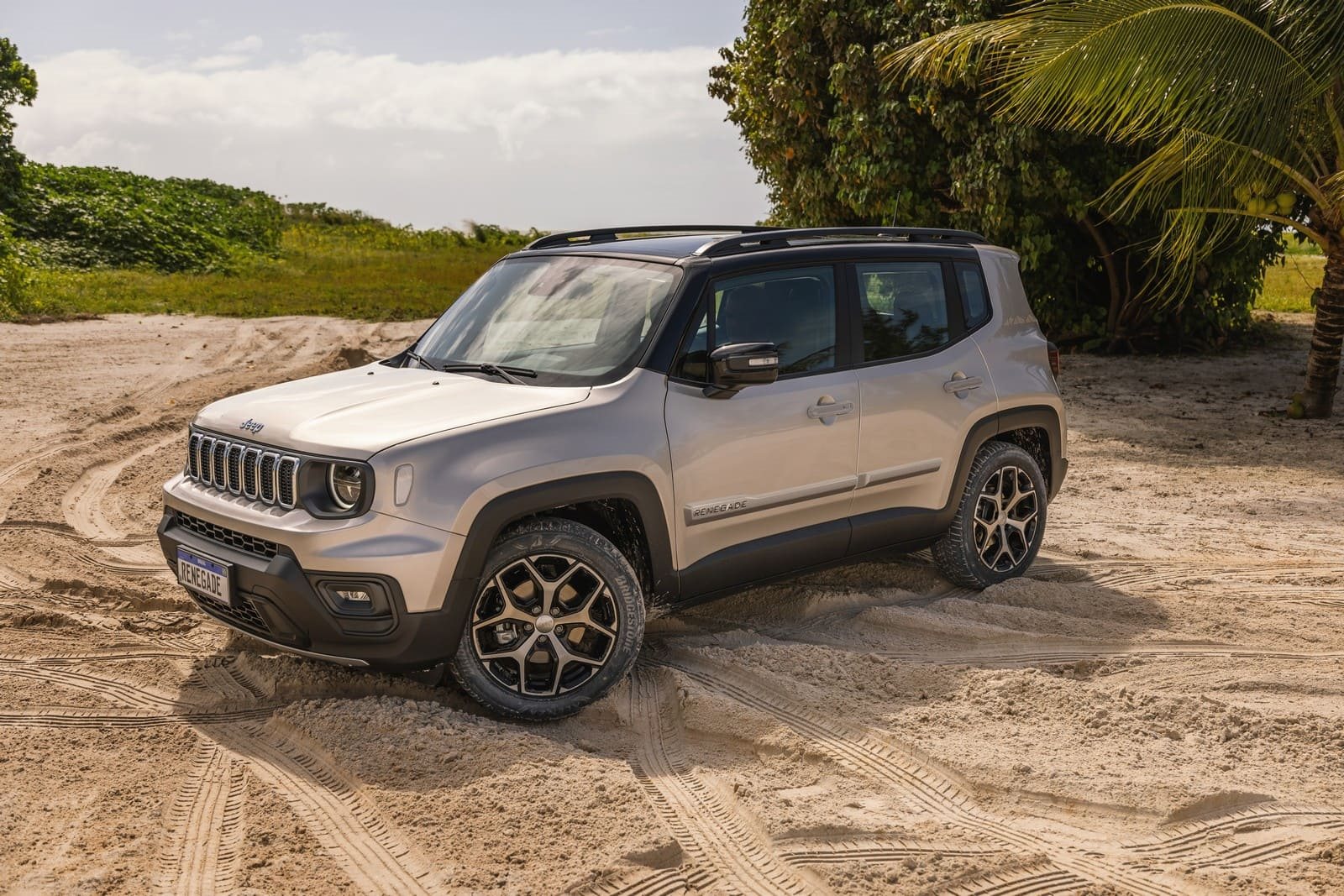 2025 - JEEP RENEGADE SAHARA, foto 37