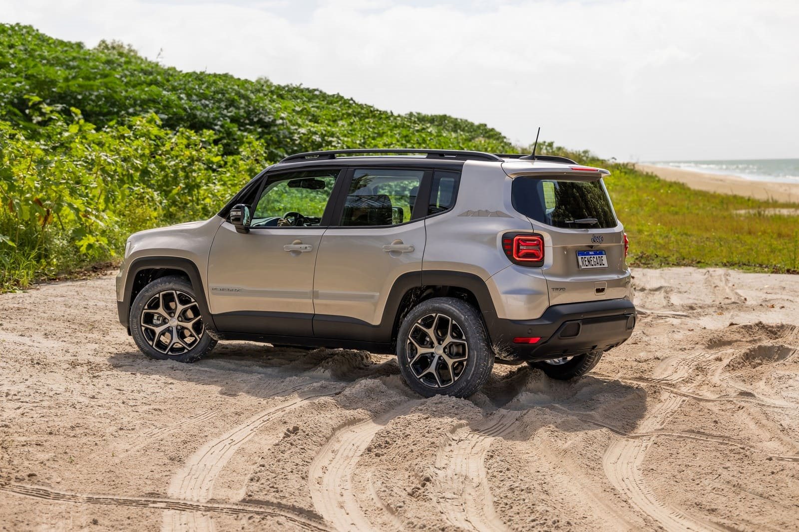 2025 - JEEP RENEGADE SAHARA, foto 38