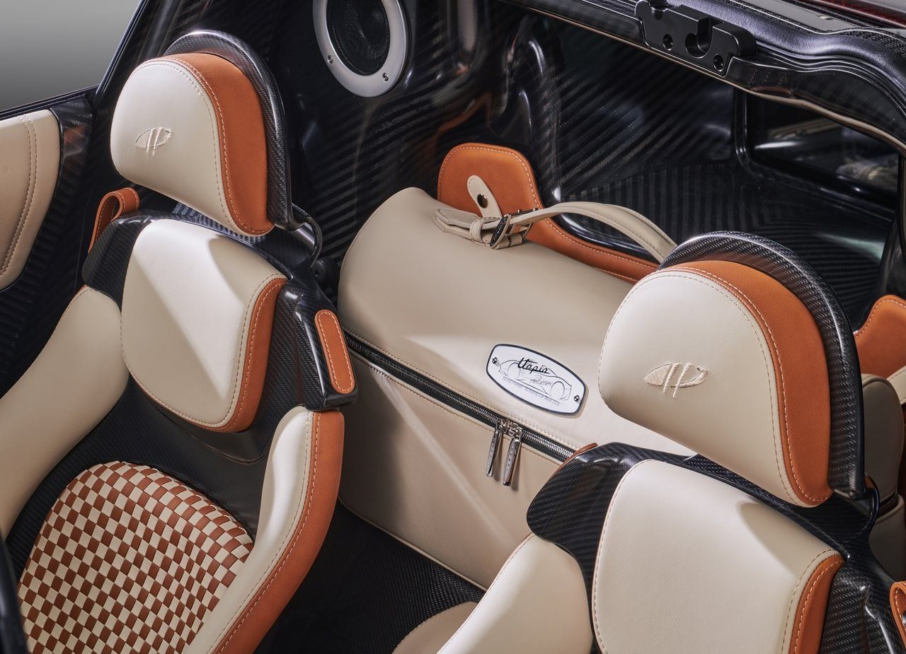 2025 - PAGANI UTOPIA ROADSTER, foto 18