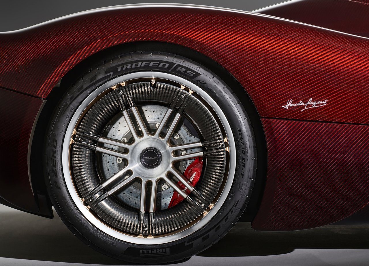 2025 - PAGANI UTOPIA ROADSTER, foto 22