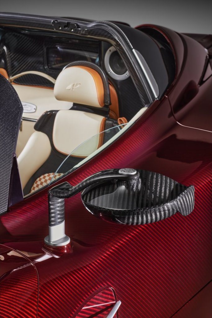 2025 - PAGANI UTOPIA ROADSTER, foto 30