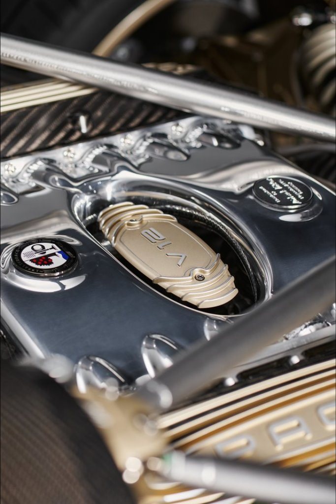 2025 - PAGANI UTOPIA ROADSTER, foto 32