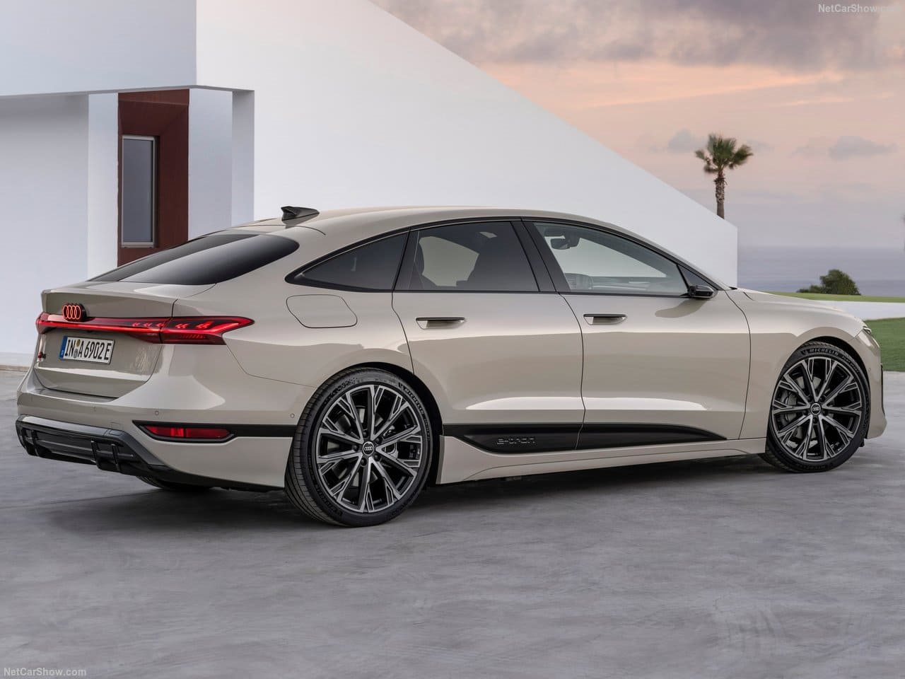 2025 - AUDI A6 SPORTBACK E-TRON, foto 15