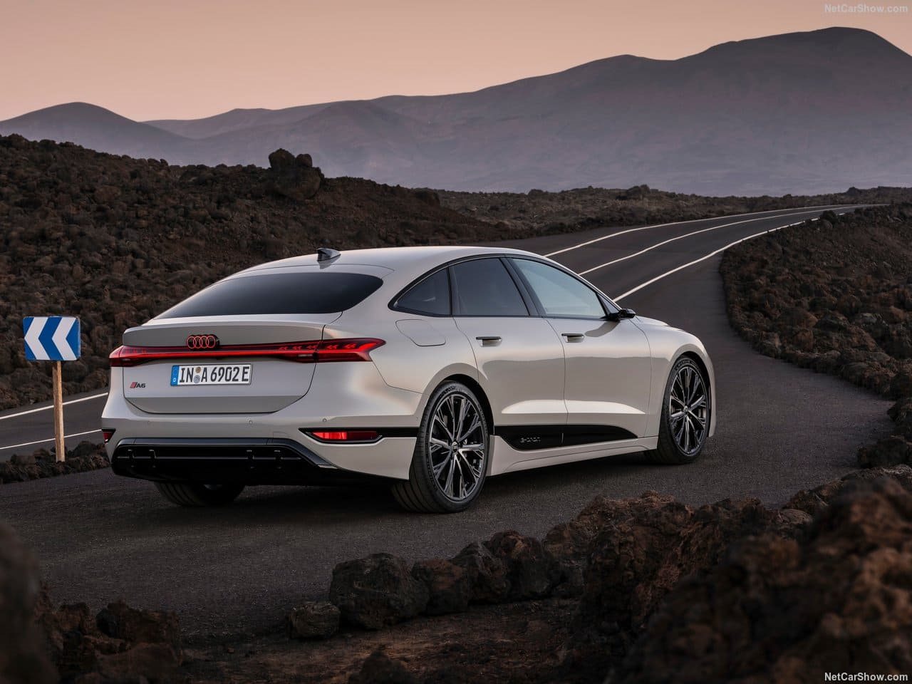 2025 - AUDI A6 SPORTBACK E-TRON, foto 17