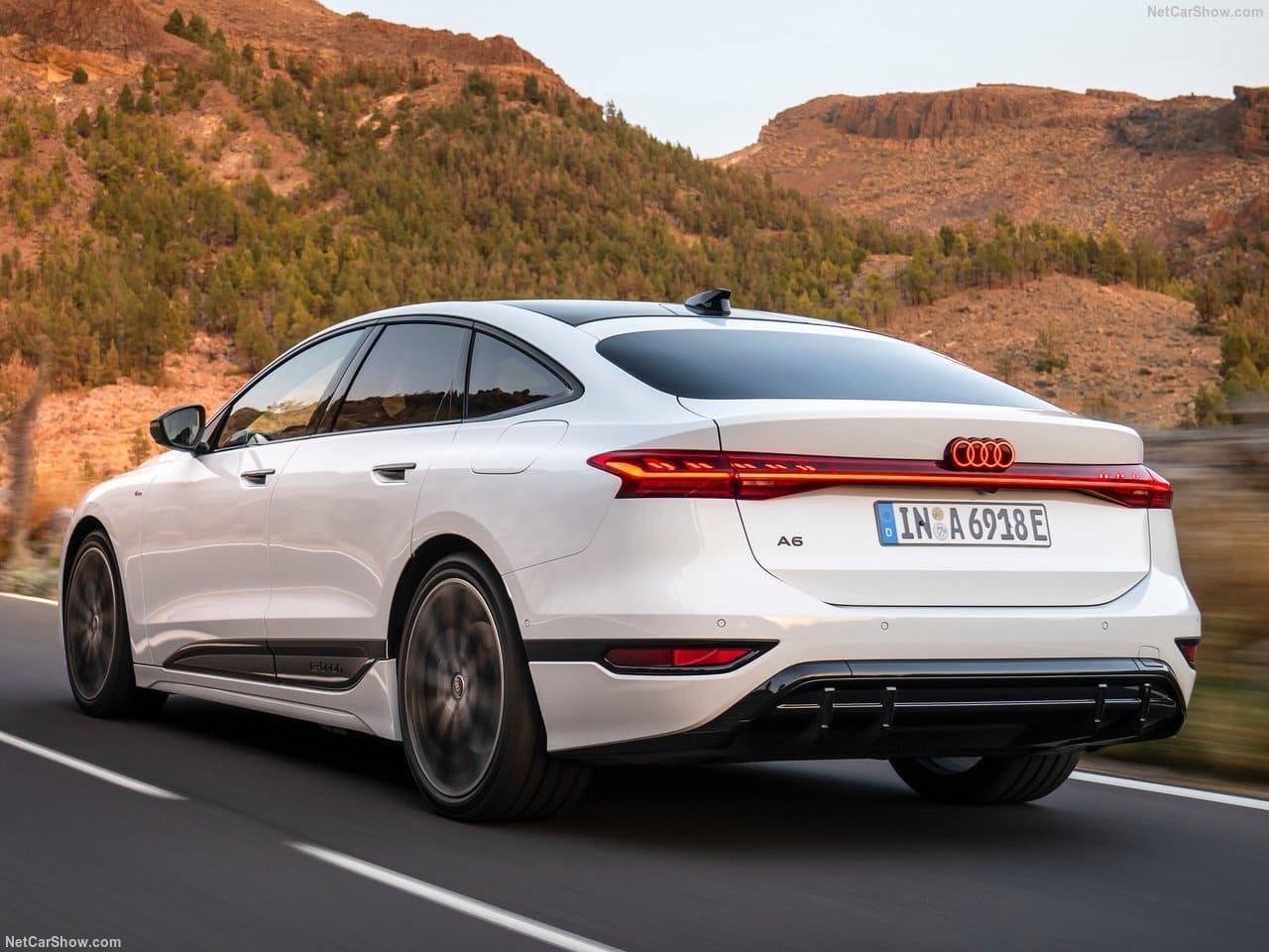 2025 - AUDI A6 SPORTBACK E-TRON, foto 22