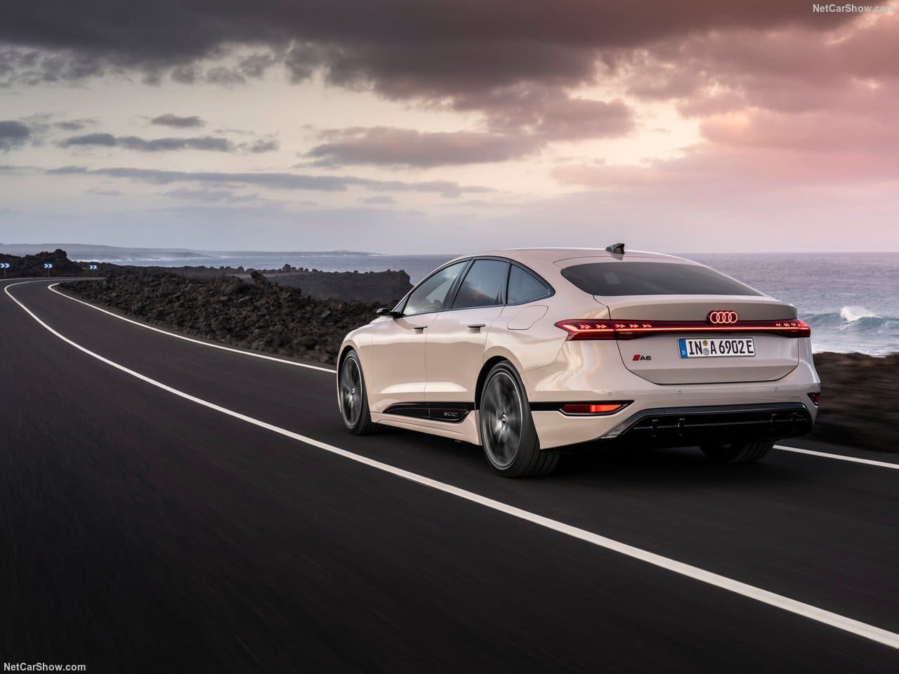 2025 - AUDI A6 SPORTBACK E-TRON, foto 24