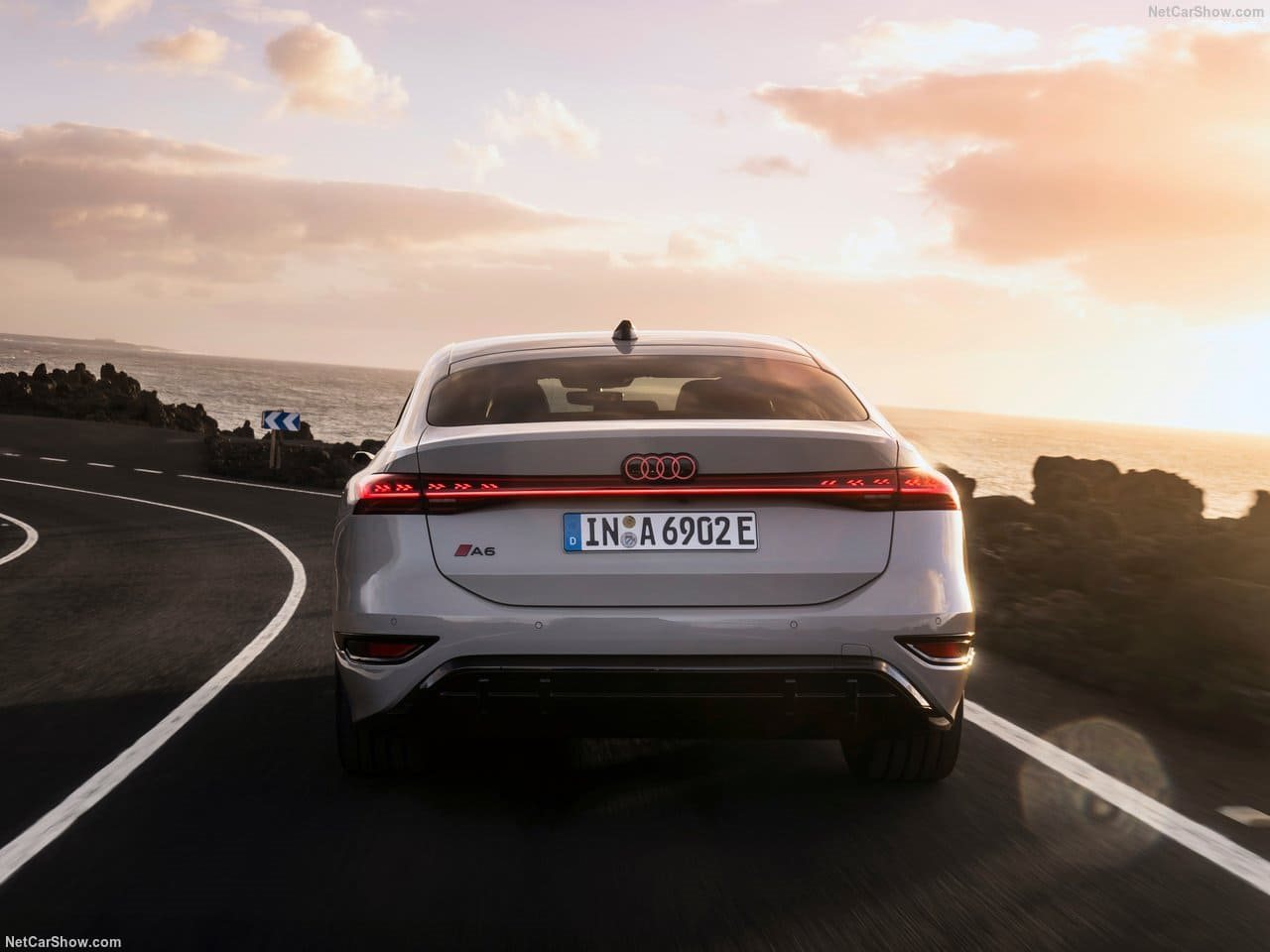 2025 - AUDI A6 SPORTBACK E-TRON, foto 32