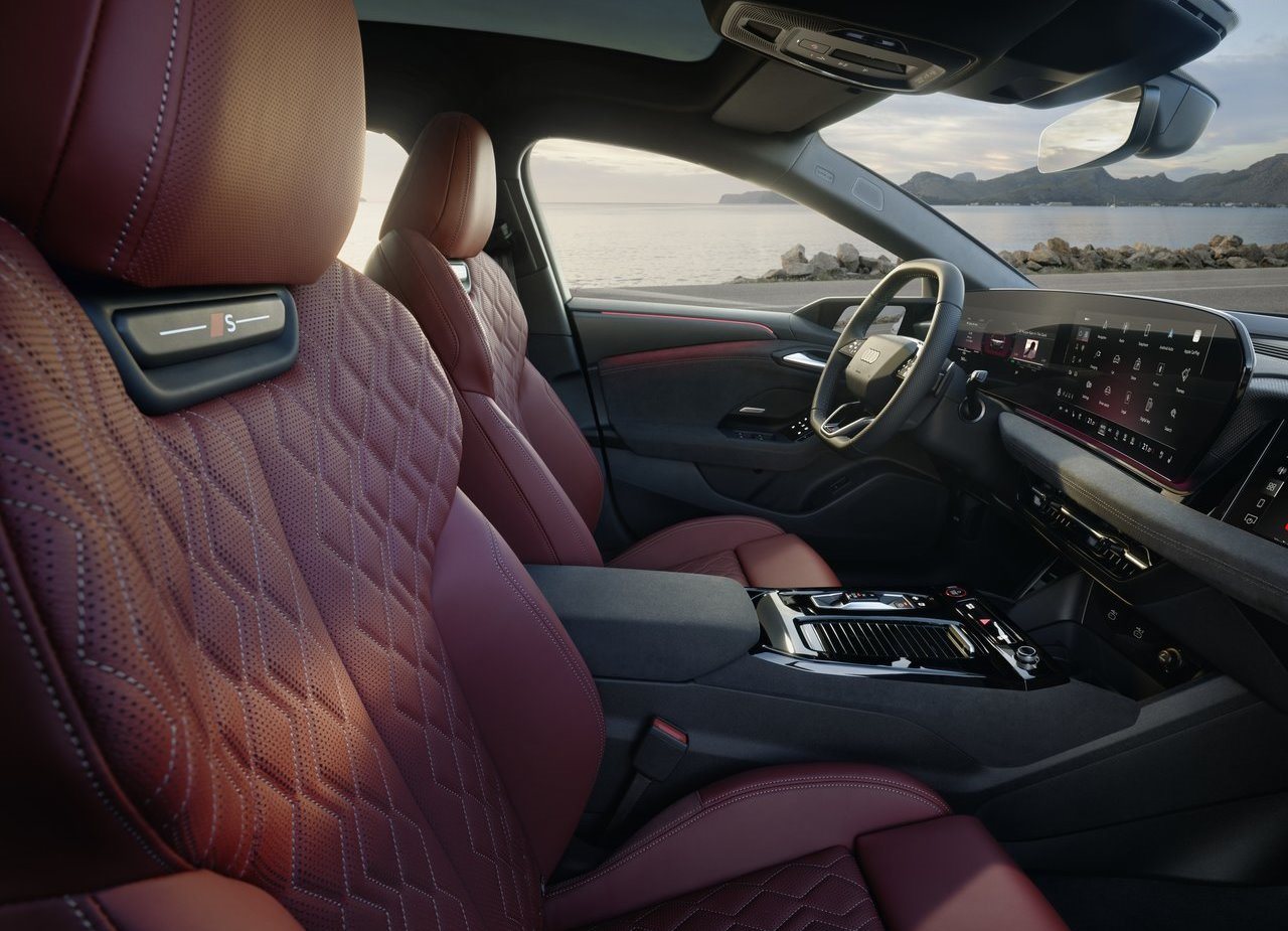 2025 - AUDI S6 AVANT E-TRON, foto 17