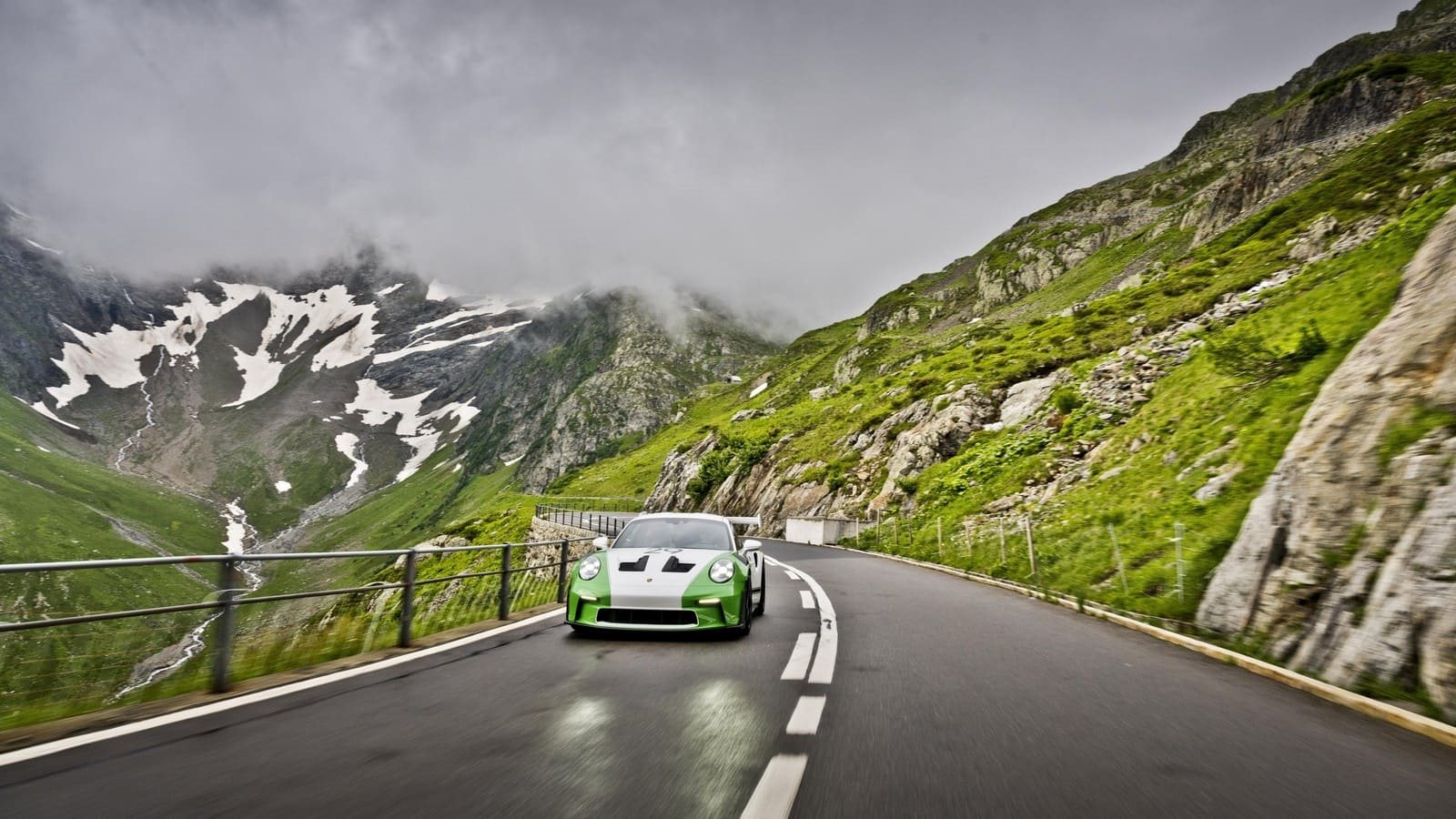 2024 - PORSCHE 911 GT3 RS JO SIFFERT TRIBUTE, foto 4