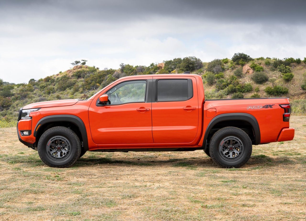 2025 - NISSAN FRONTIER, foto 3