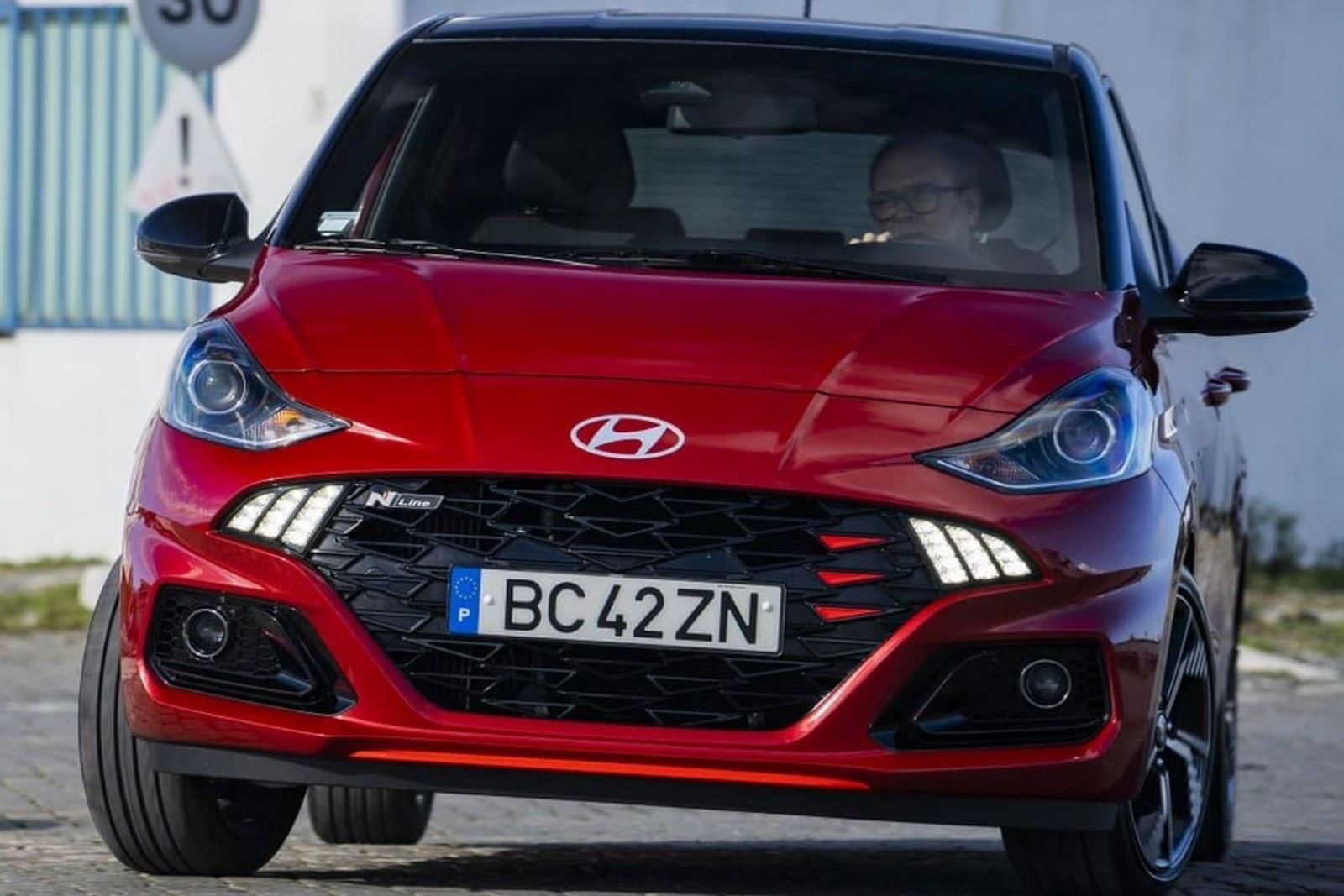 HYUNDAI i10, foto 15