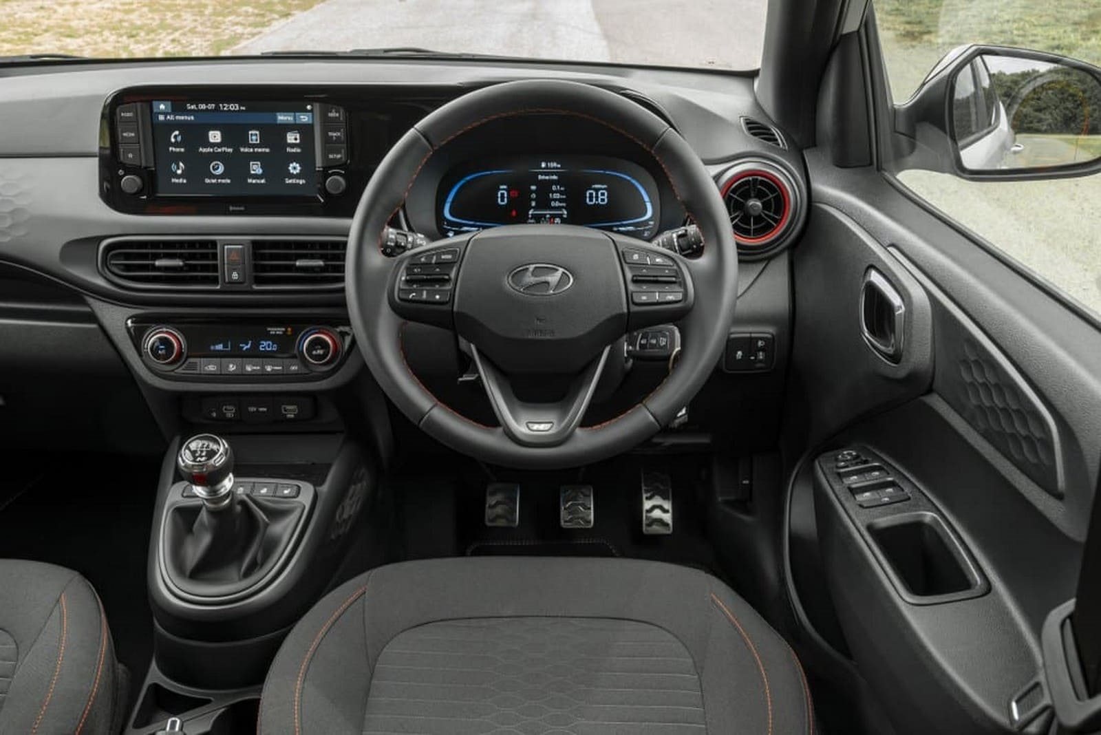 HYUNDAI i10, foto 18