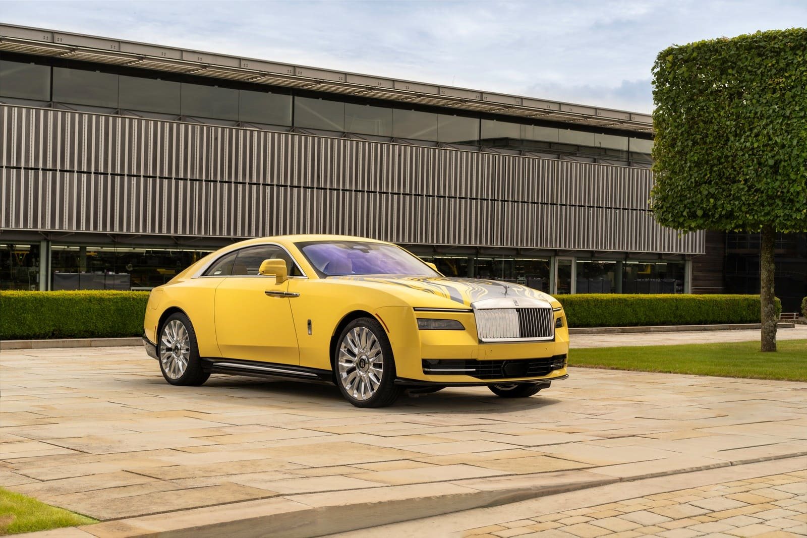 ROLLS-ROYCE SPECTRE SEMAPHORE, foto 1