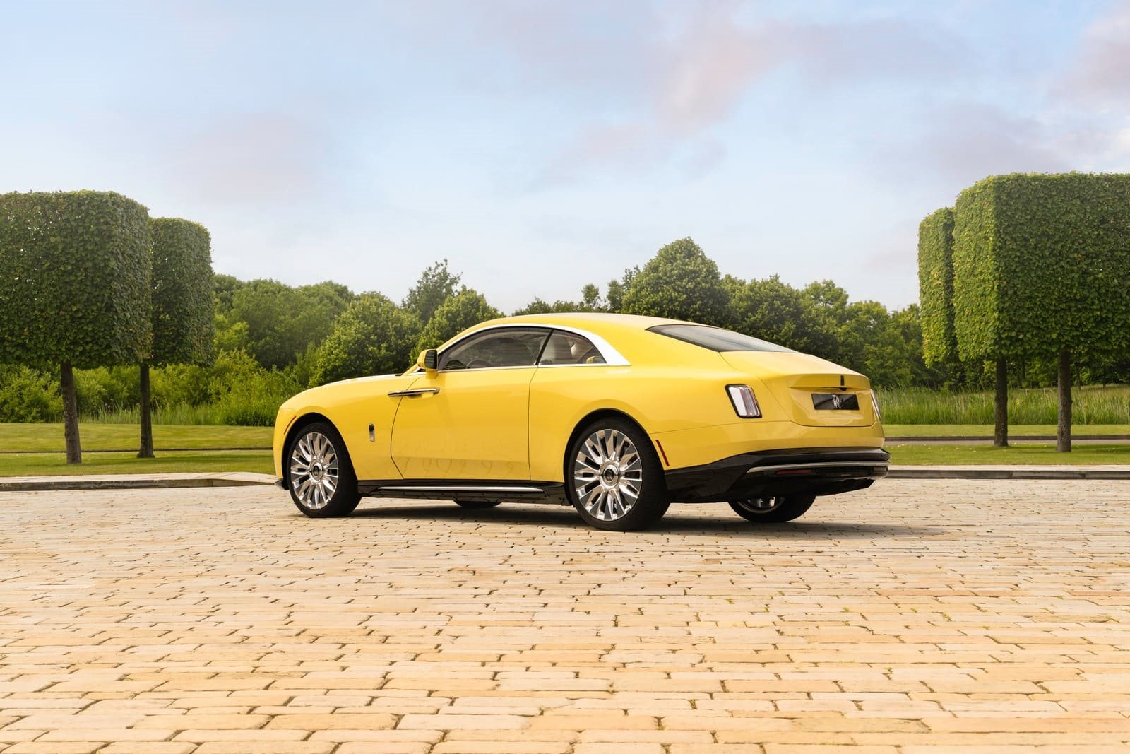 ROLLS-ROYCE SPECTRE SEMAPHORE, foto 2