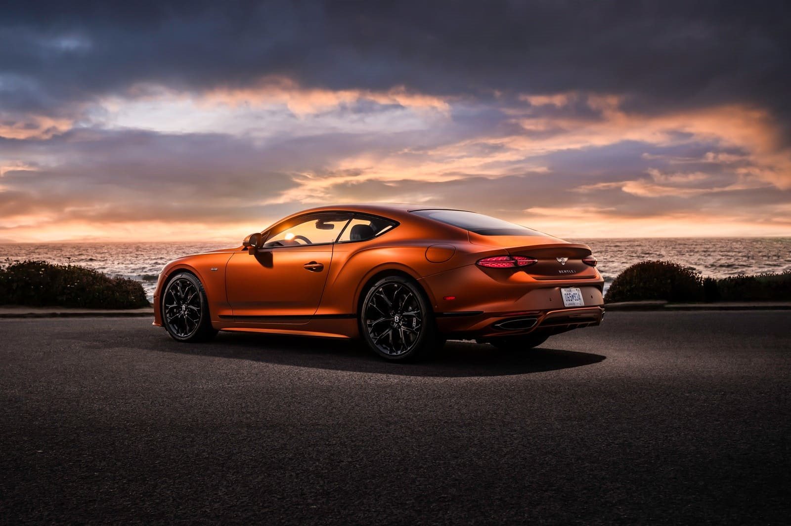 2025 - BENTLEY CONTINENTAL GT SPEED ORANGE FLAME SATIN, foto 2