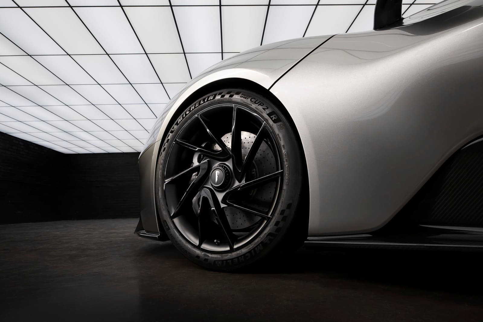 PININFARINA B95 GOTHAM, foto 8