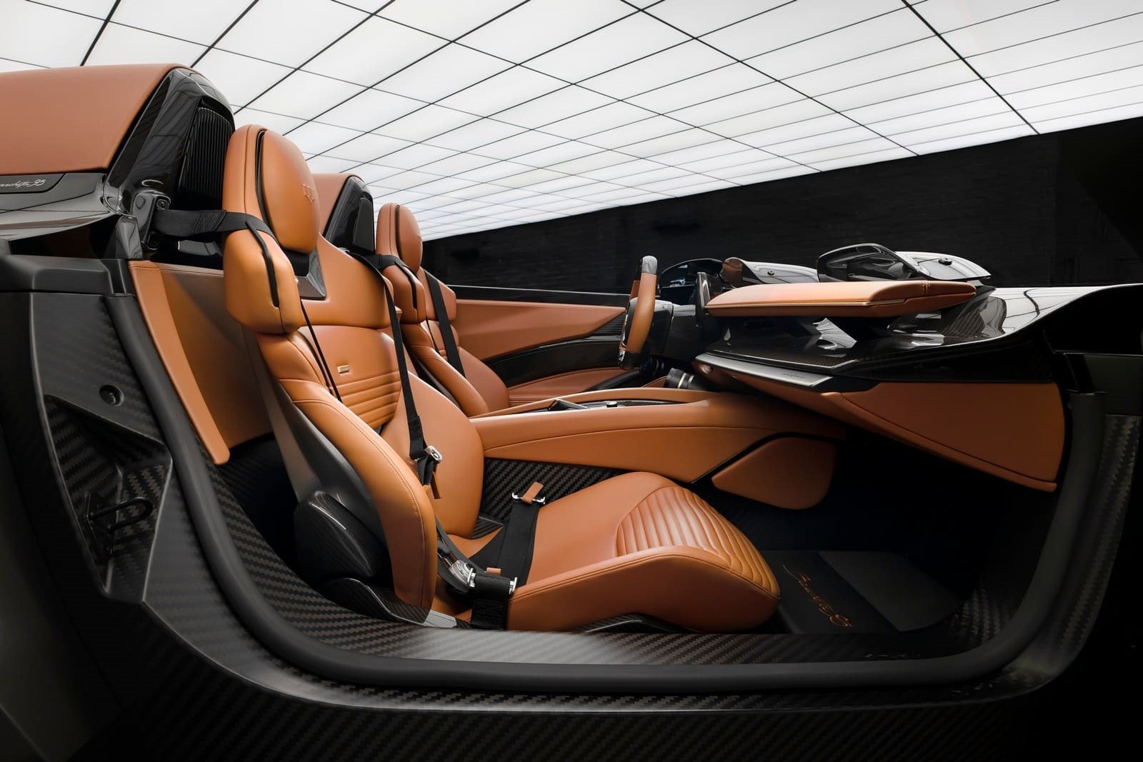 PININFARINA B95 GOTHAM, foto 12