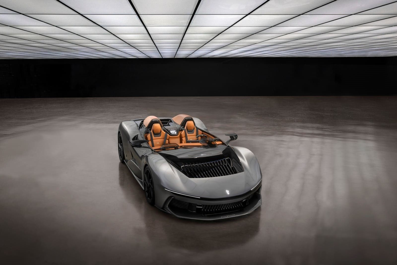 PININFARINA B95 GOTHAM, foto 15