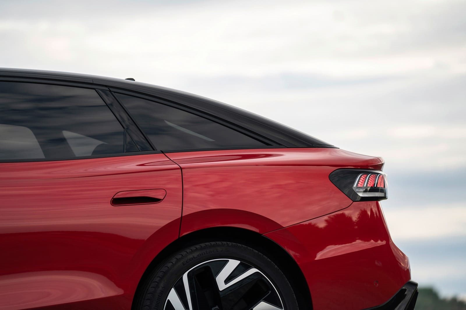 VOLKSWAGEN ID.7 GTX, foto 74