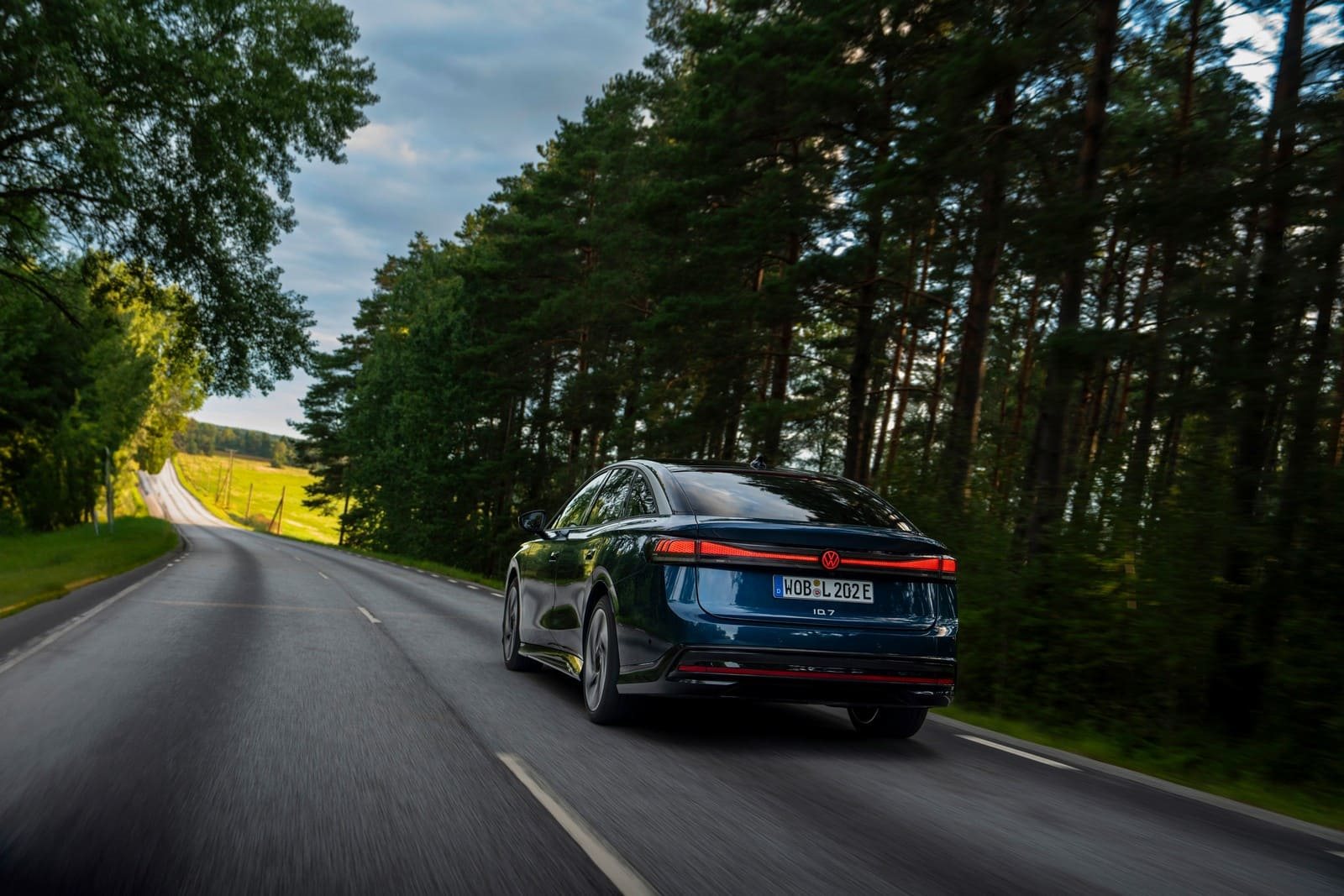VOLKSWAGEN ID.7 PRO S, foto 4