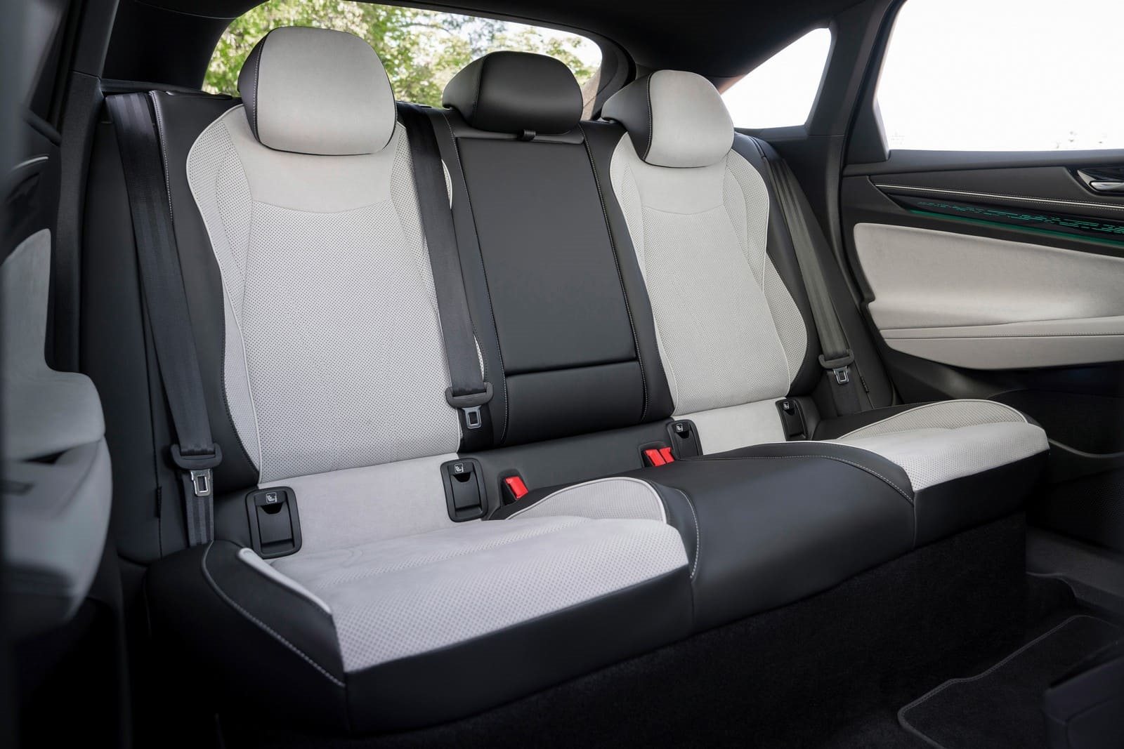 VOLKSWAGEN ID.7 PRO S, foto 18