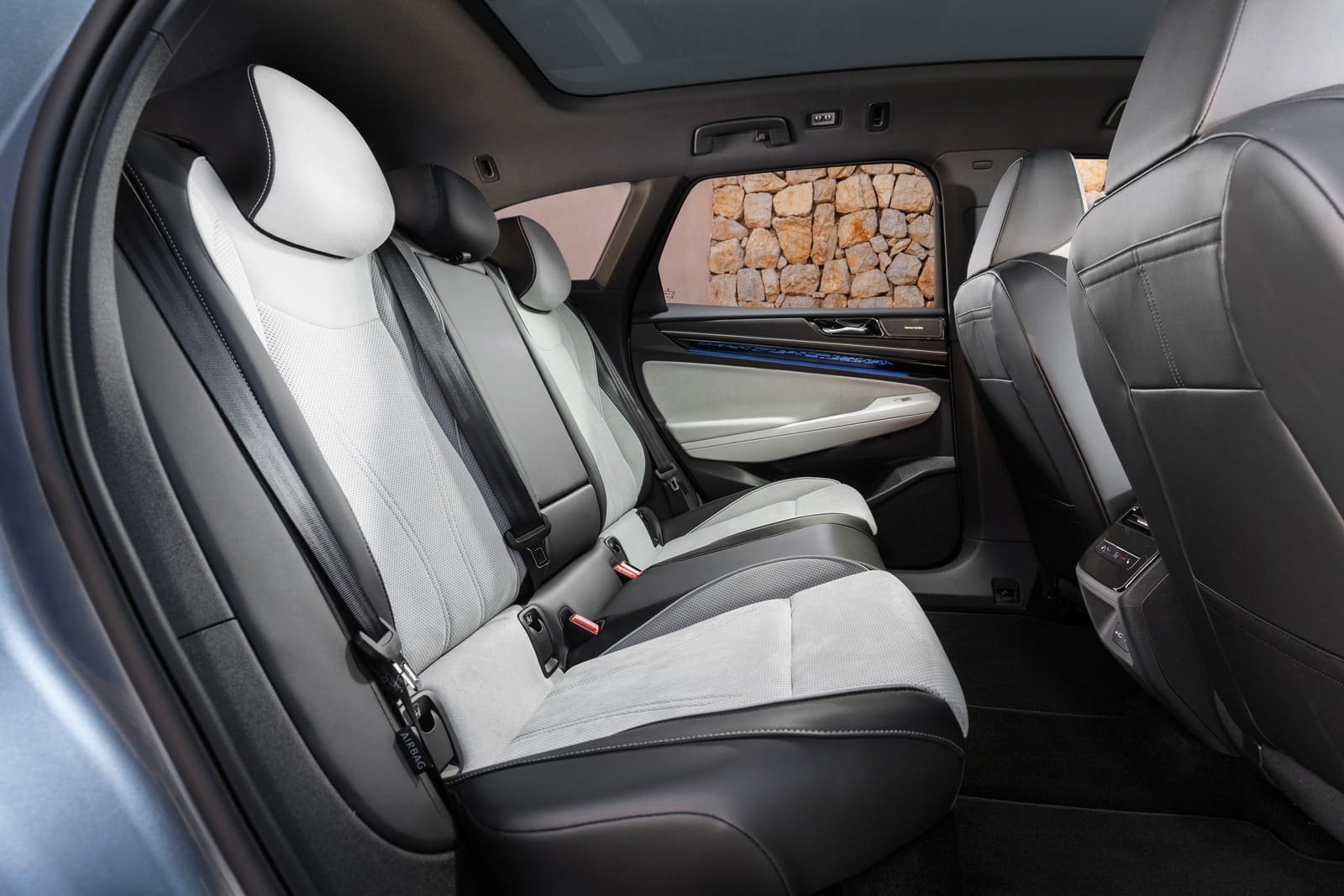 VOLKSWAGEN ID.7 TOURER PRO S, foto 15