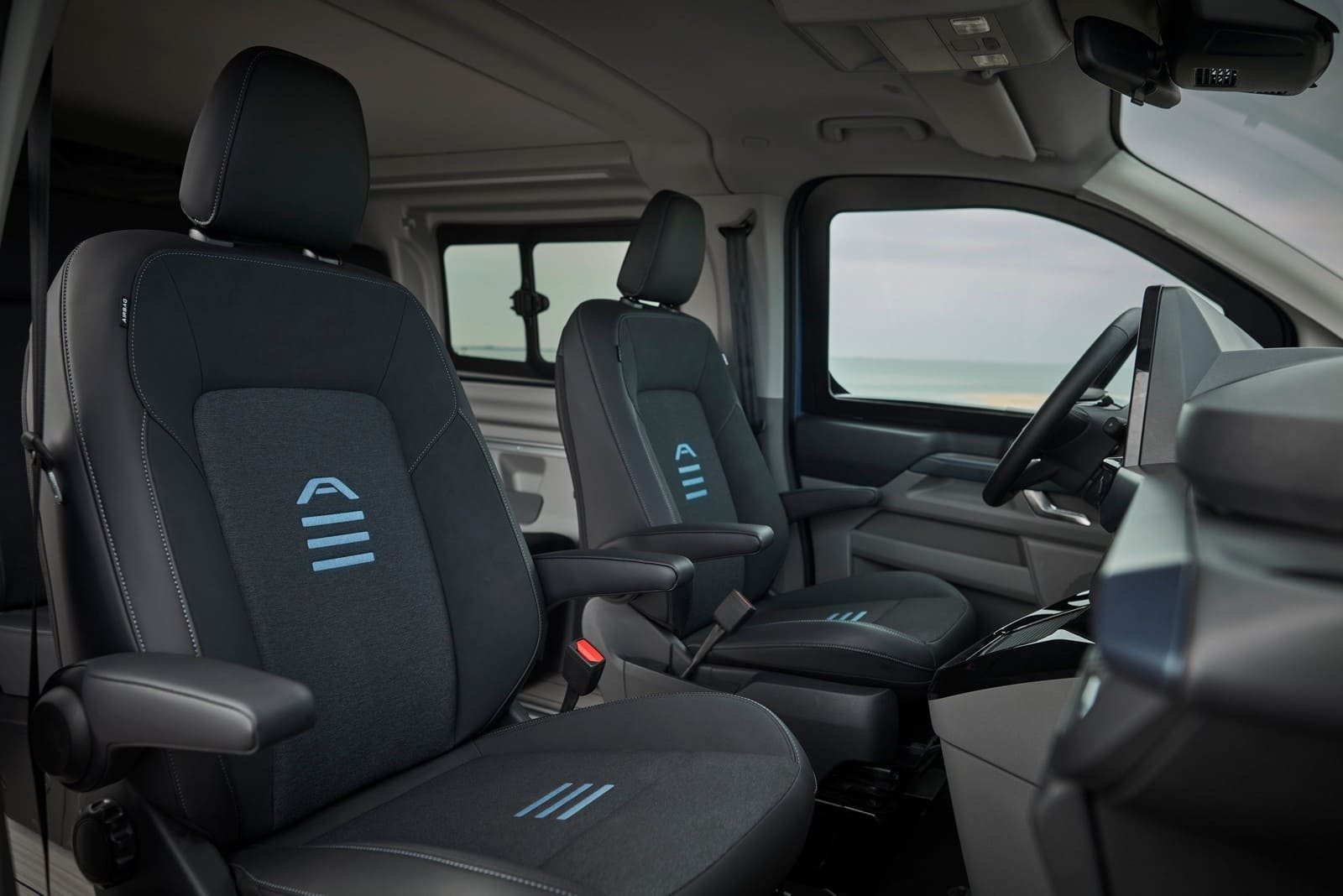 FORD TRANSIT CUSTOM NUGGET ACTIVE PHEV, foto 10
