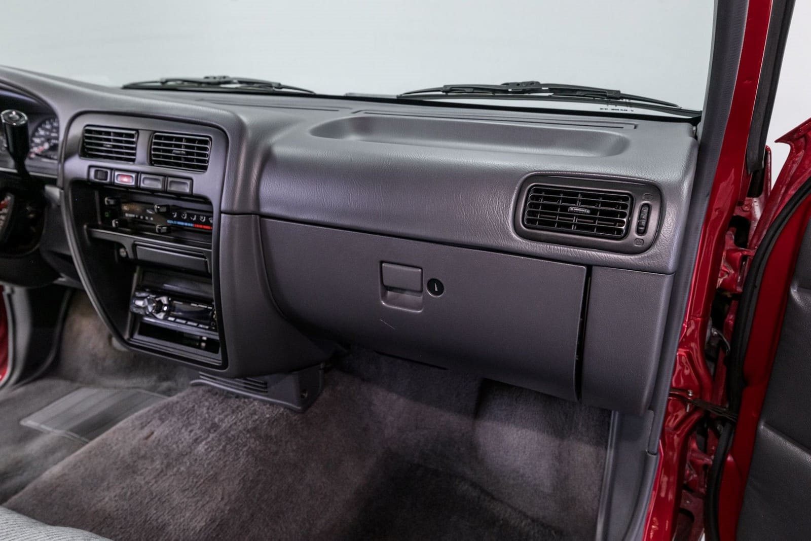 1995 - NISSAN XE, foto 14