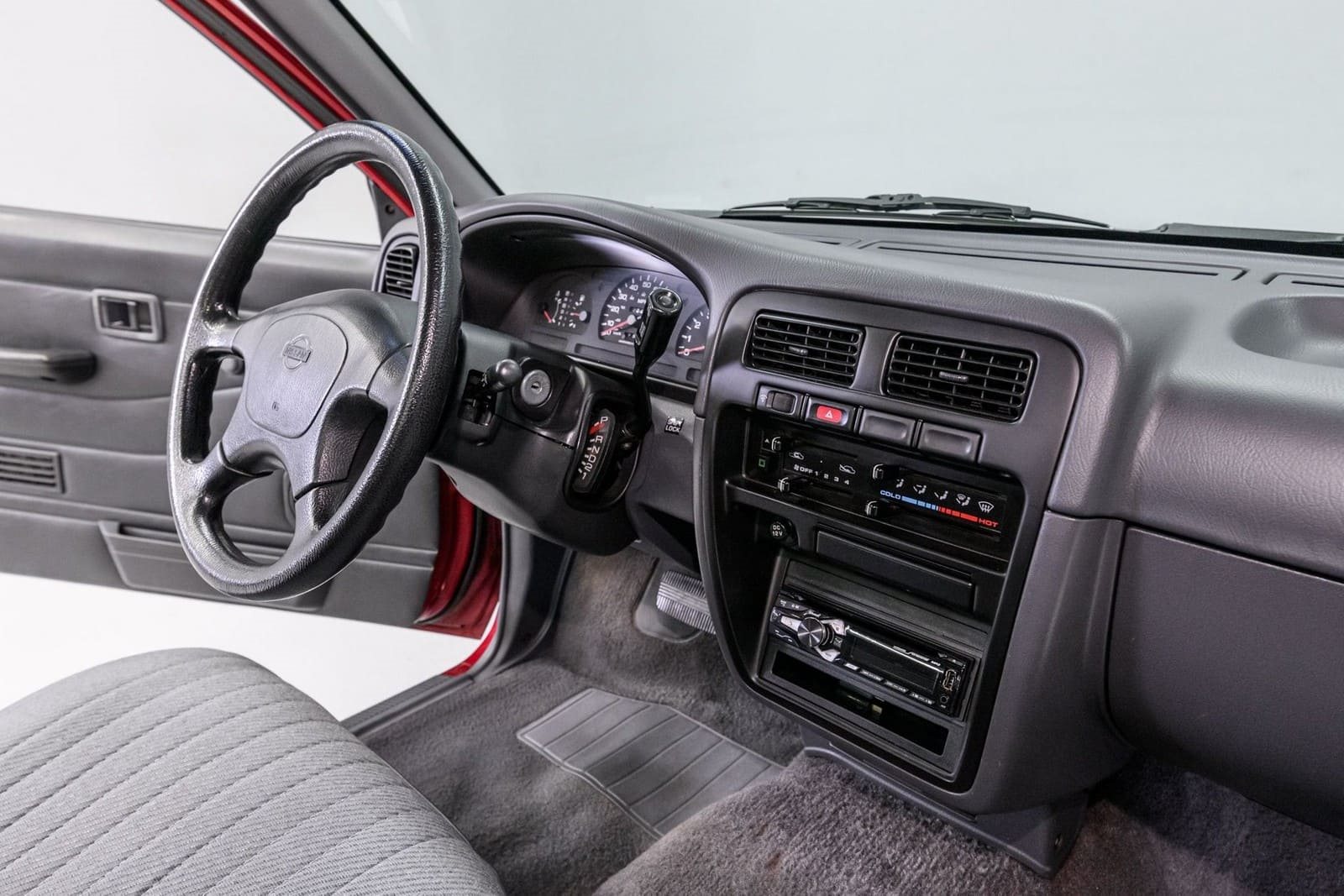 1995 - NISSAN XE, foto 20