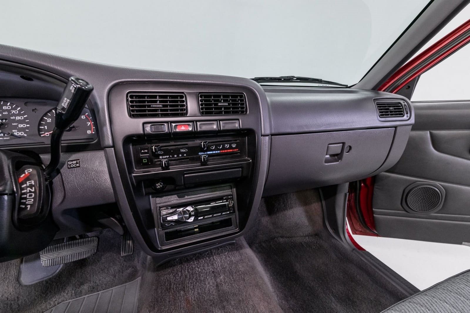 1995 - NISSAN XE, foto 24