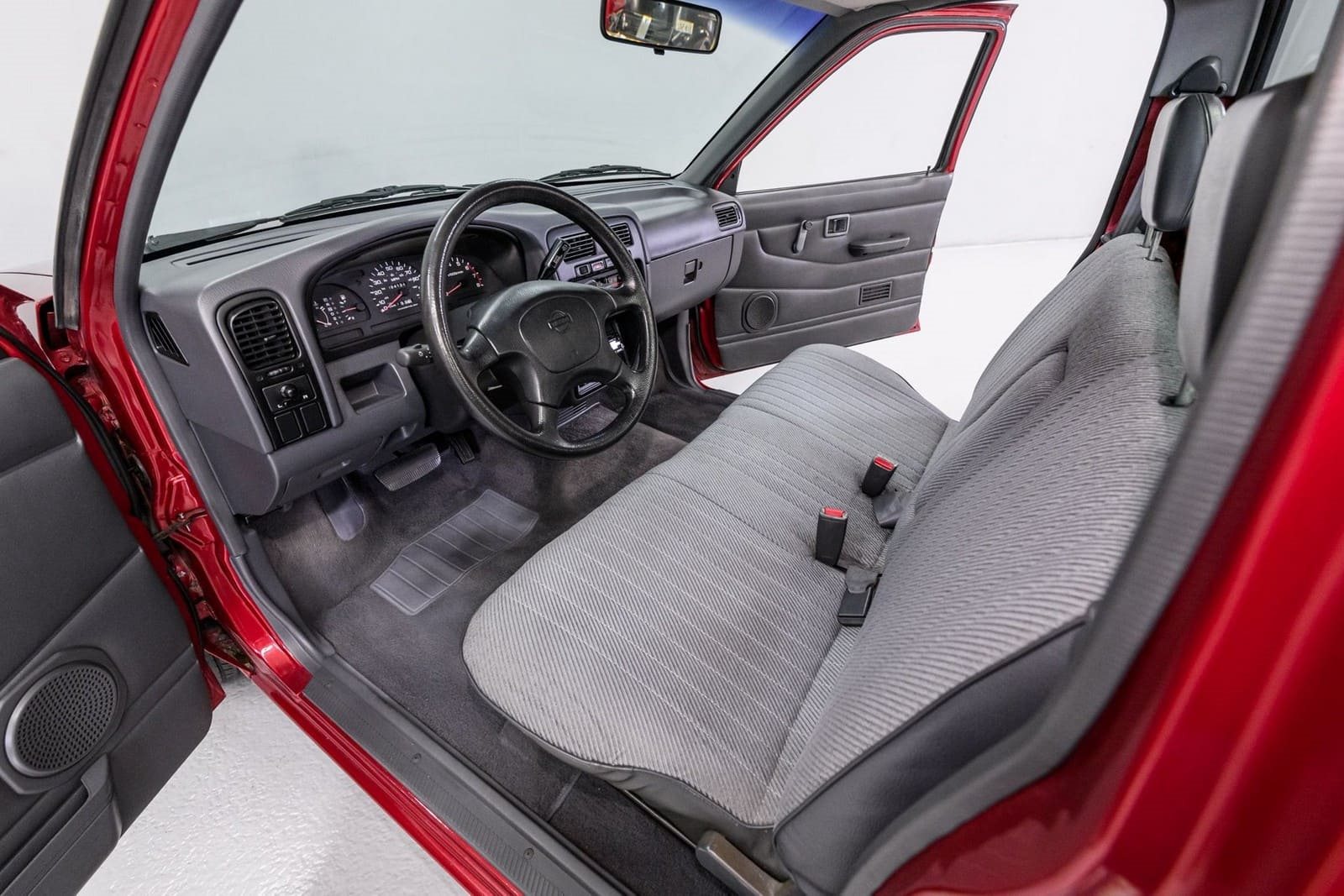 1995 - NISSAN XE, foto 25