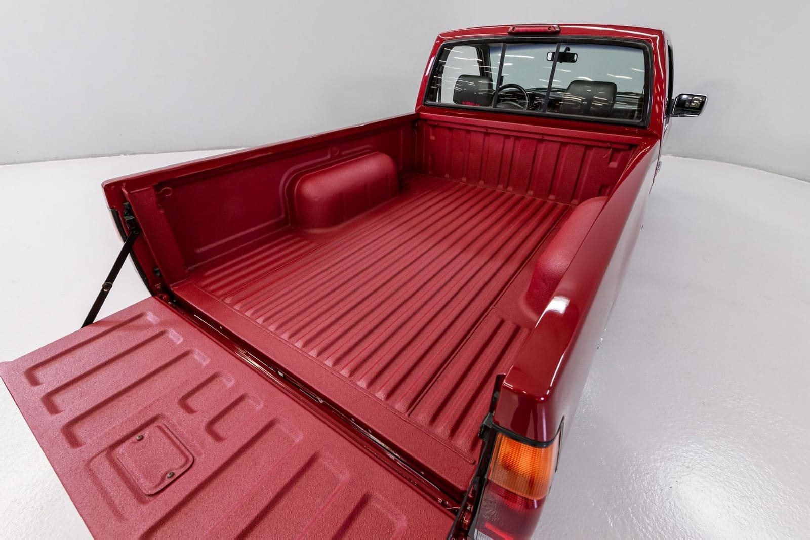 1995 - NISSAN XE, foto 31