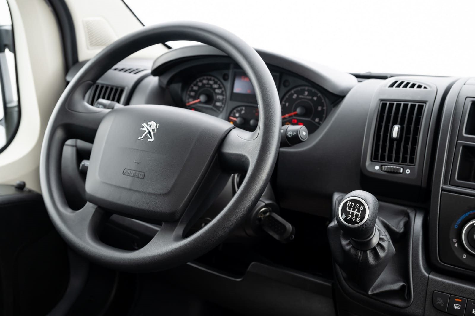 PEUGEOT BOXER MINIBUS, foto 23
