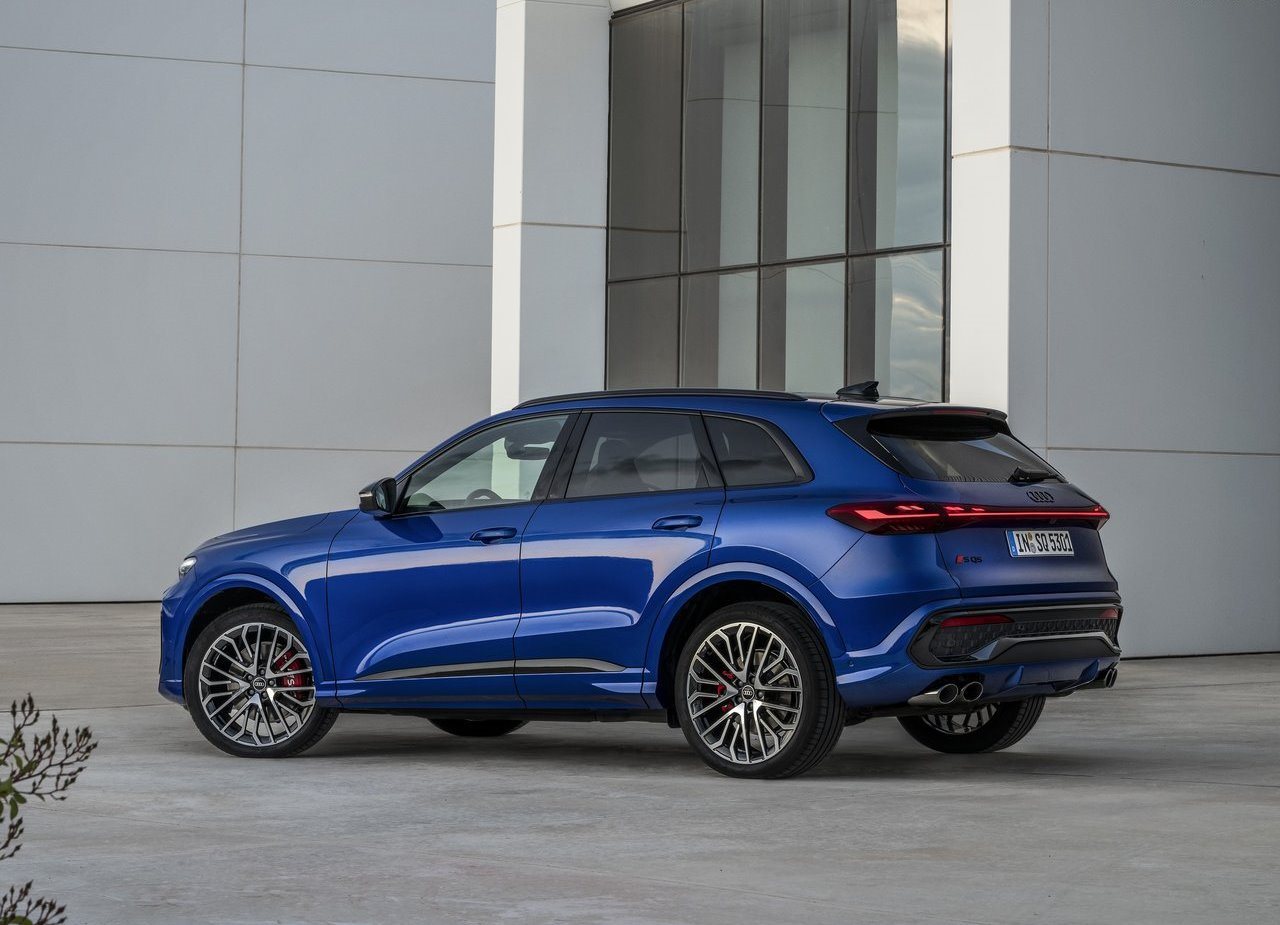 2025 - AUDI SQ5, foto 12
