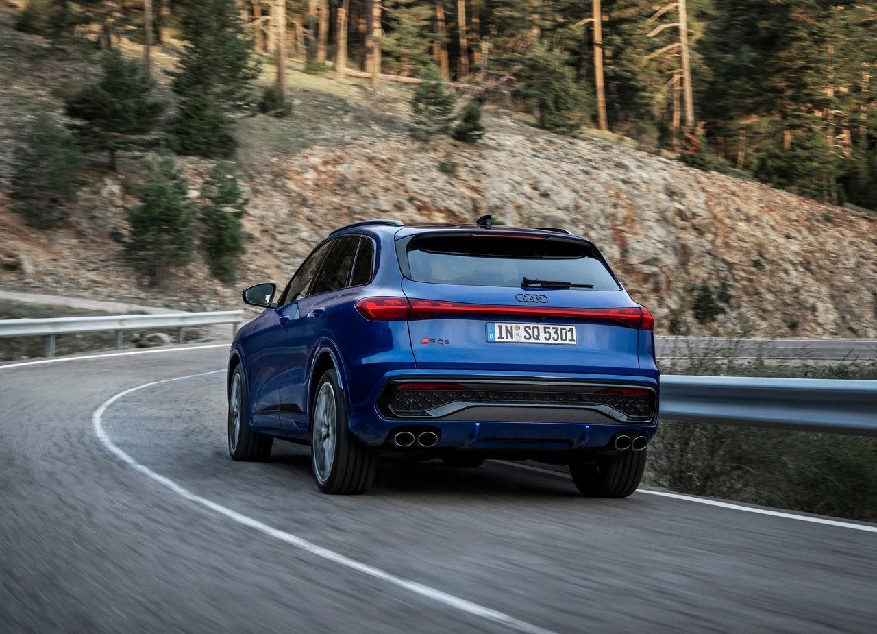2025 - AUDI SQ5, foto 15