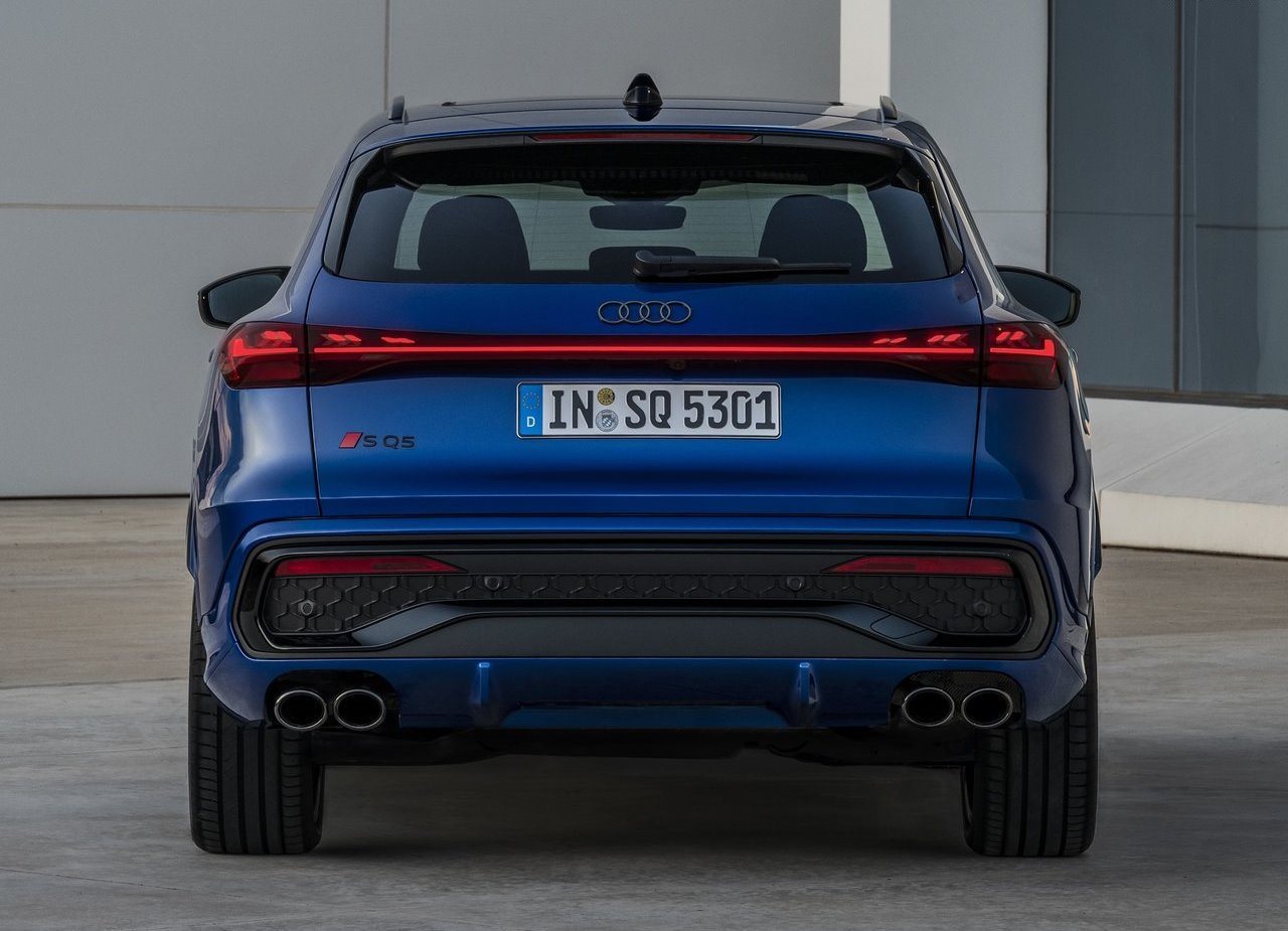 2025 - AUDI SQ5, foto 17