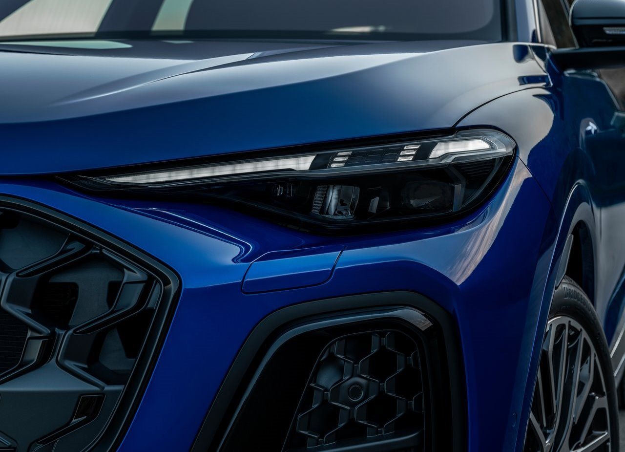 2025 - AUDI SQ5, foto 32