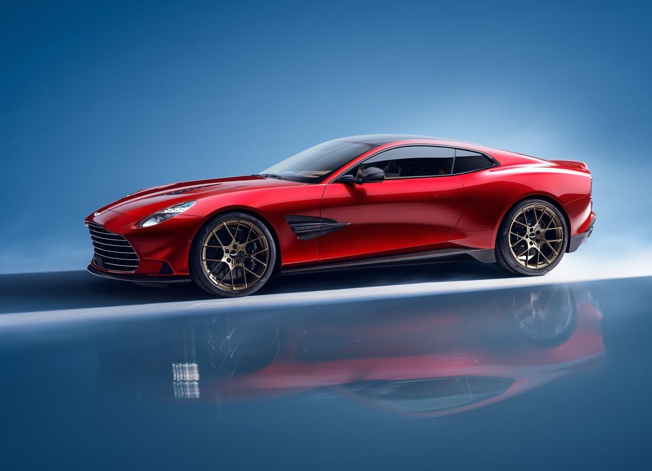 2025 - ASTON MARTIN VANQUISH, foto 2