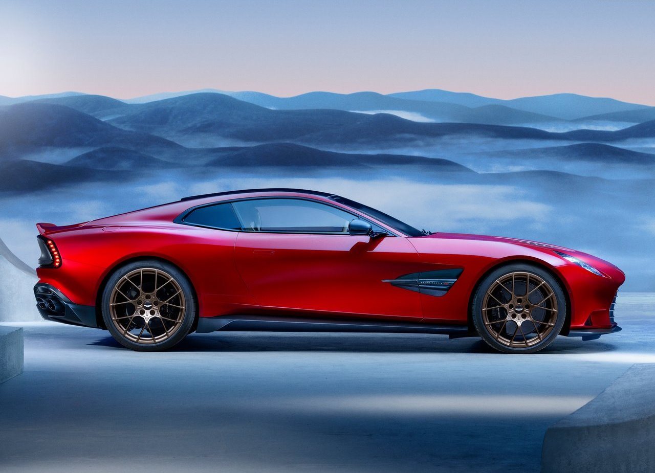 2025 - ASTON MARTIN VANQUISH, foto 5