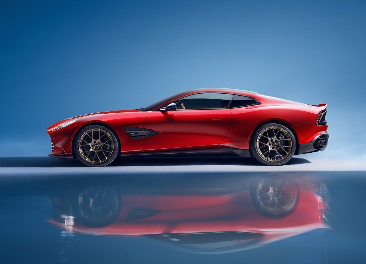 2025 - ASTON MARTIN VANQUISH, foto 6