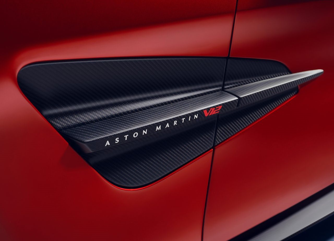 2025 - ASTON MARTIN VANQUISH, foto 24