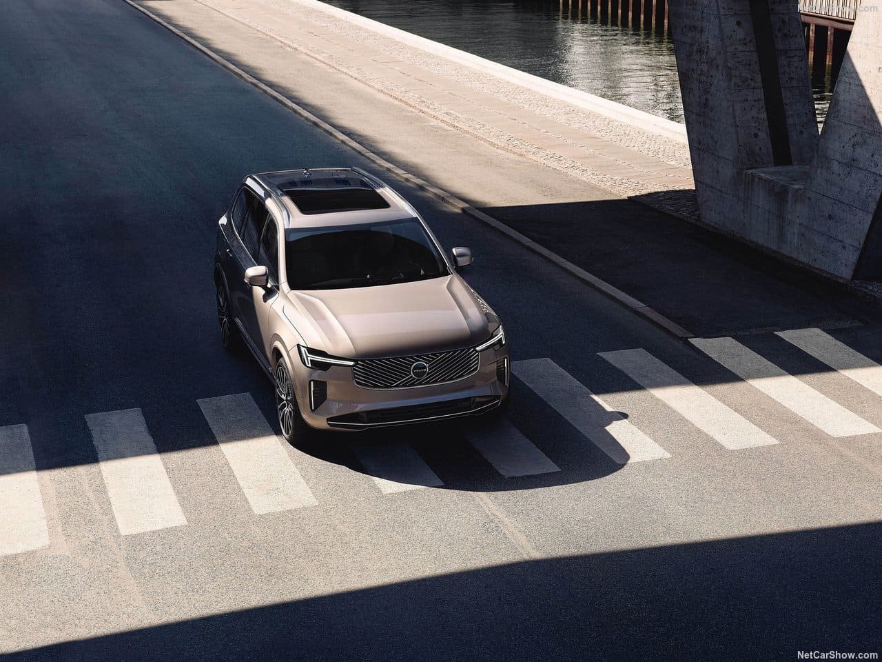 VOLVO XC90, foto 18