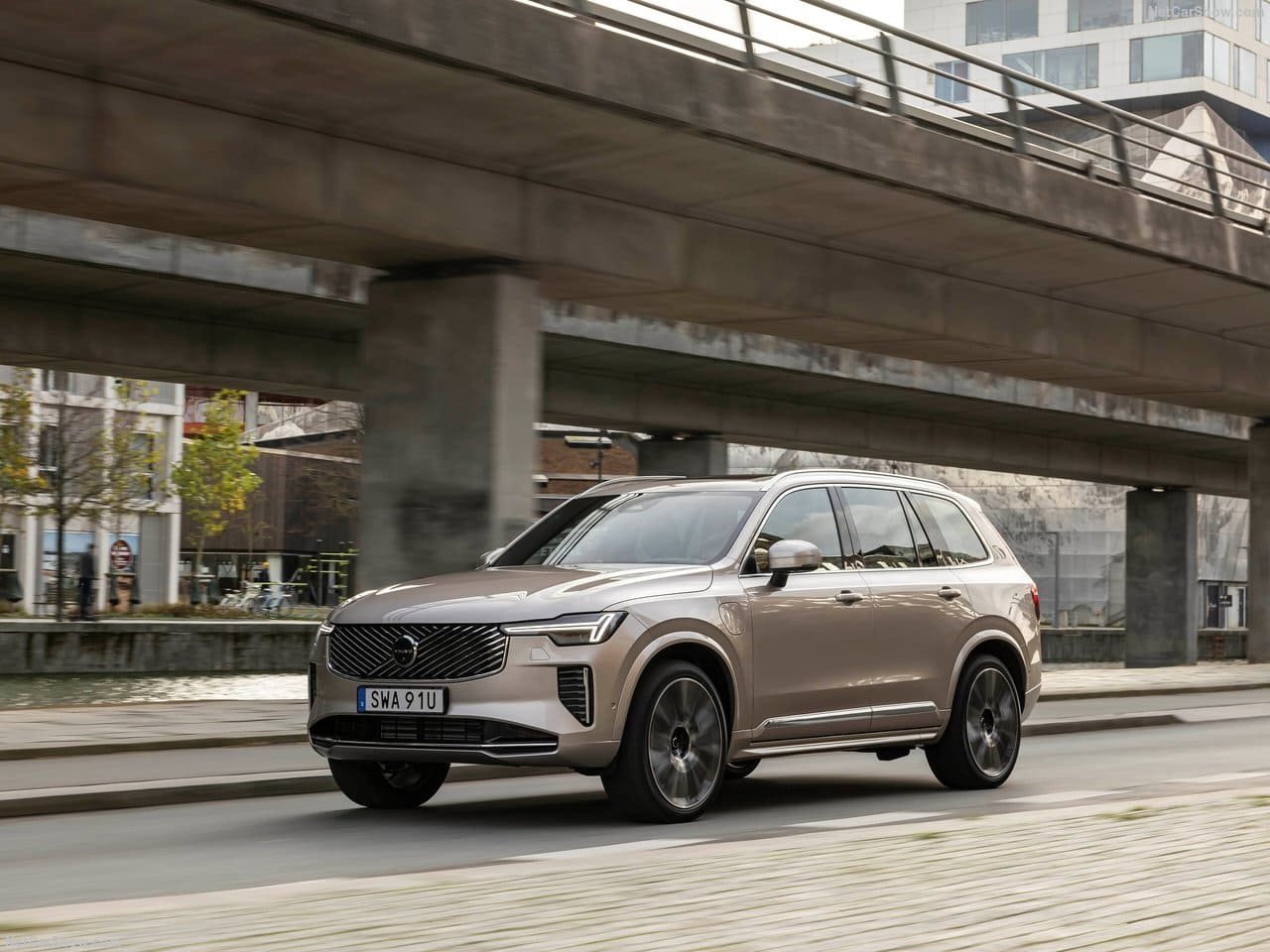 VOLVO XC90, foto 21
