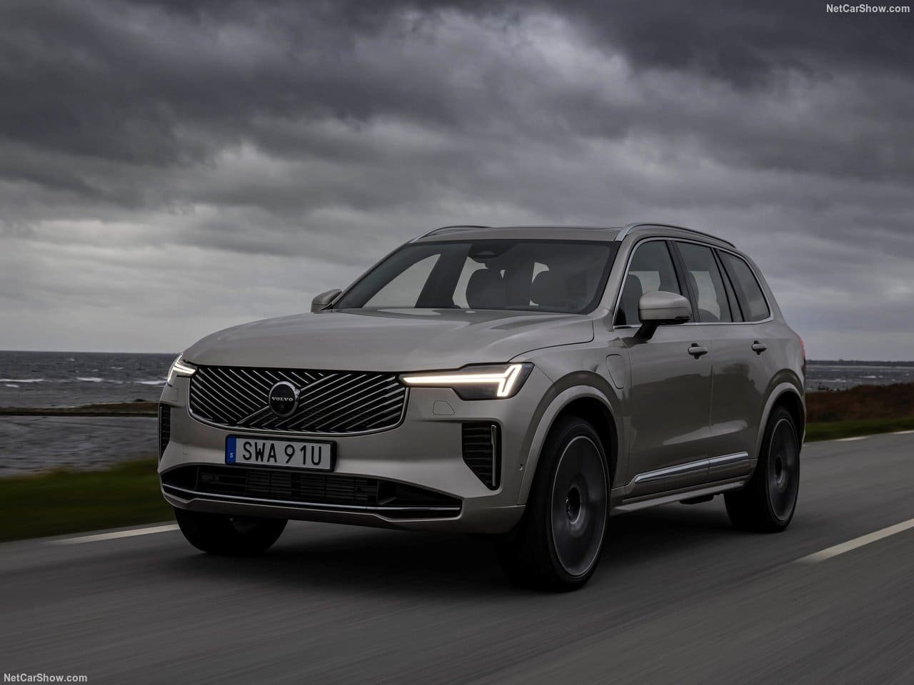 VOLVO XC90, foto 24