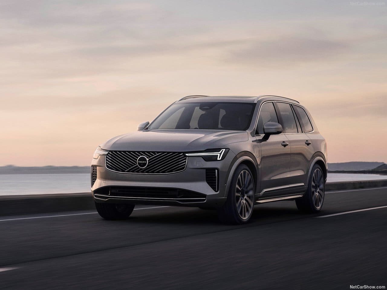 VOLVO XC90, foto 30
