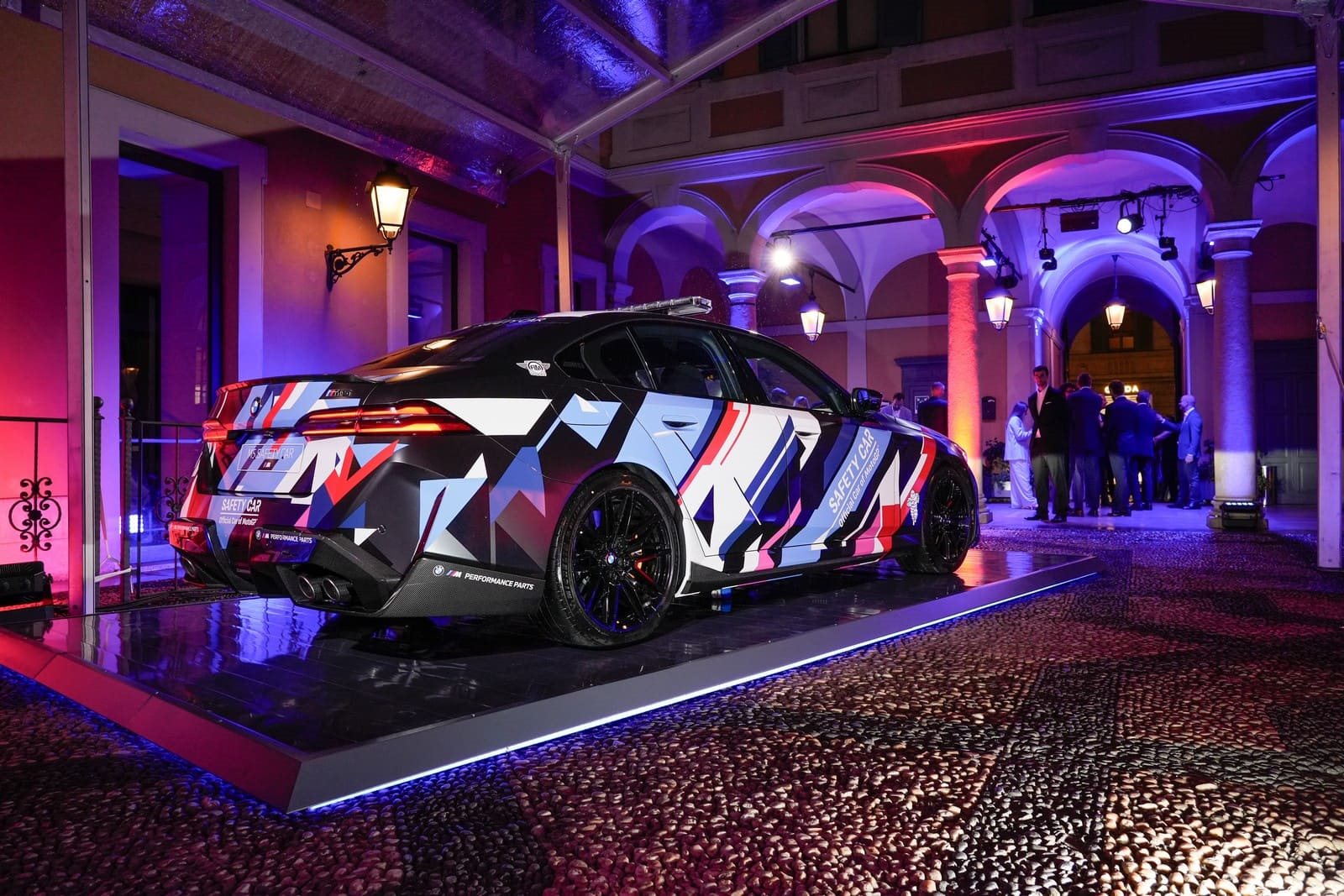 BMW M5 SEDAN MOTOGP SAFETY CAR, foto 7