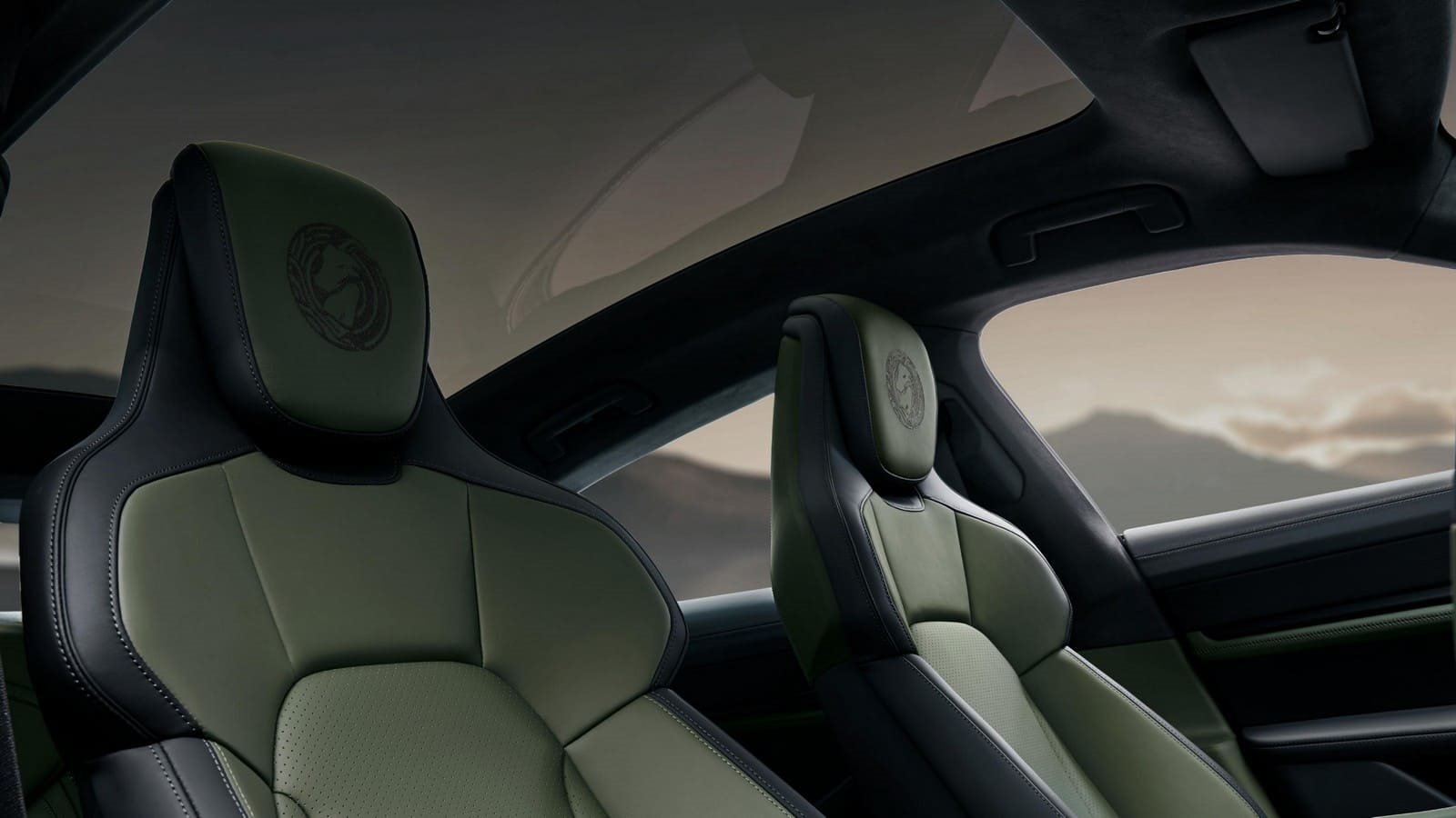 PORSCHE TAYCAN TURBO S CELESTIAL JADE, foto 6