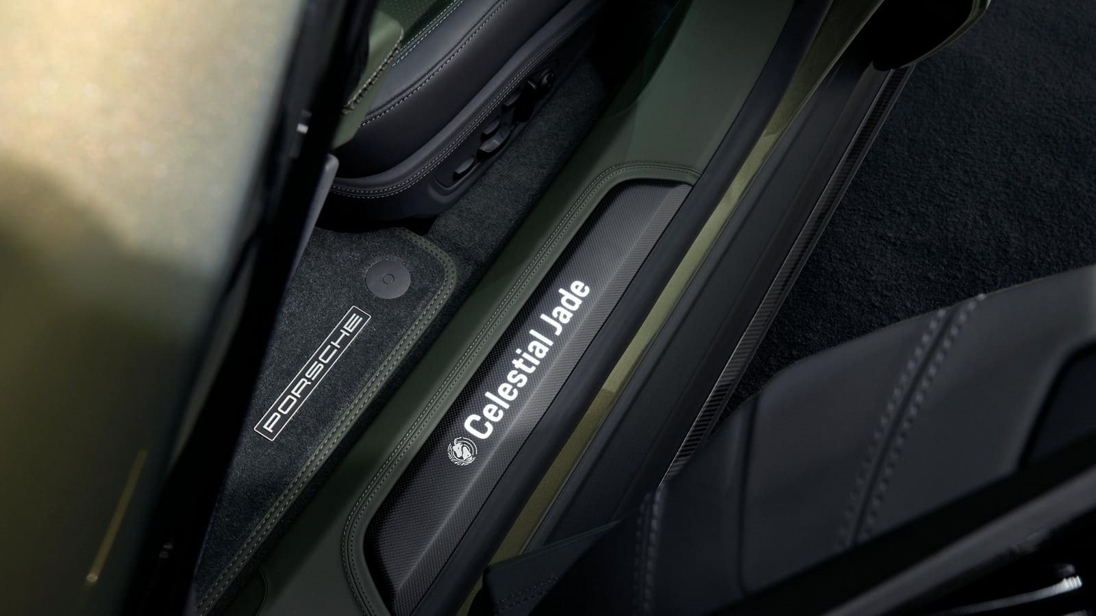 PORSCHE TAYCAN TURBO S CELESTIAL JADE, foto 7