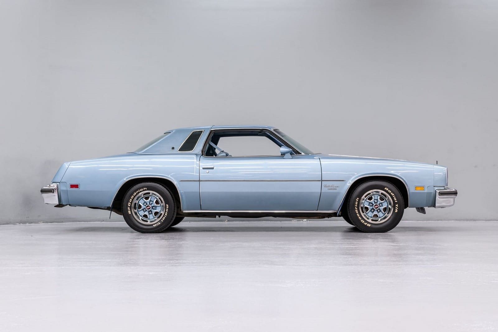OLDSMOBILE CUTLASS SUPREME BROUGHAM, foto 6